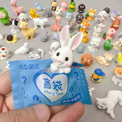 Random Mini Animal Blind Bag Figure Set