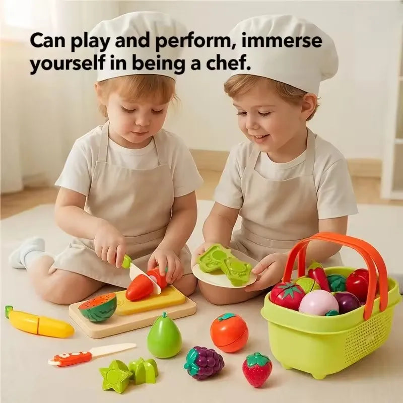 23 Piece Fruit and Vegetable Cutting Play Set